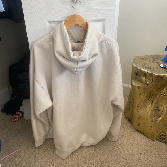 brandy Melville zip up - Picture 2 of 5